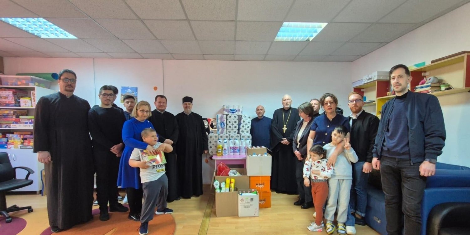 Acțiune filantropică la un centru de zi din Târgoviște 359348