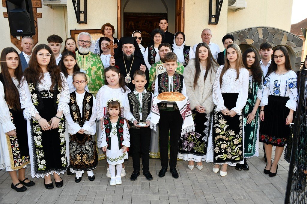 Hramul unei parohii din Caransebeș 359323