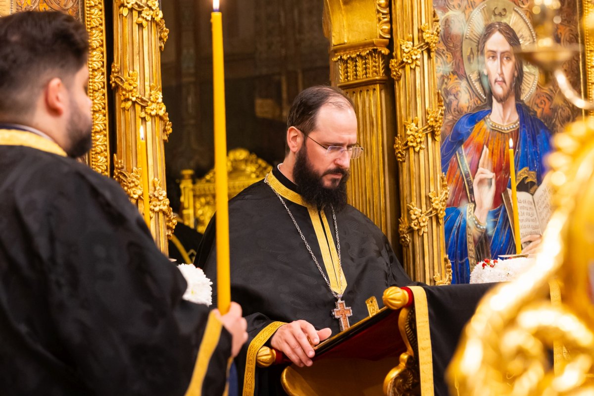 Sfintele Pătimiri, evidențiate în cadrul Deniei celor 12 Evanghelii, la Catedrala Patriarhală 359583