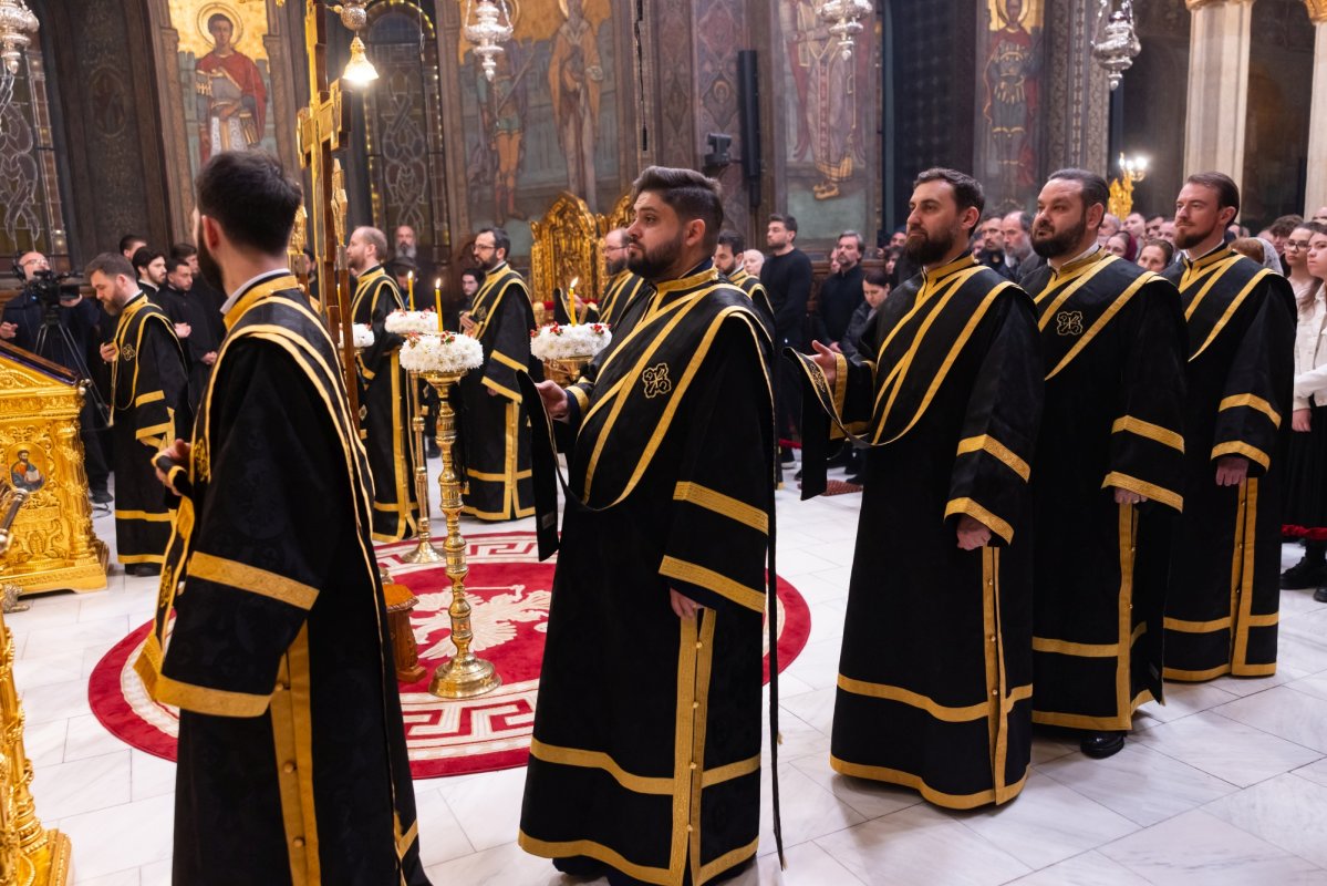 Sfintele Pătimiri, evidențiate în cadrul Deniei celor 12 Evanghelii, la Catedrala Patriarhală 359604