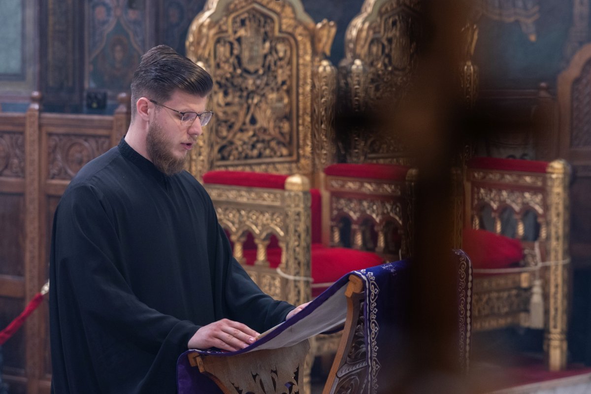 Slujba Vecerniei scoaterii Sfântului Epitaf la Catedrala Patriarhală 359626