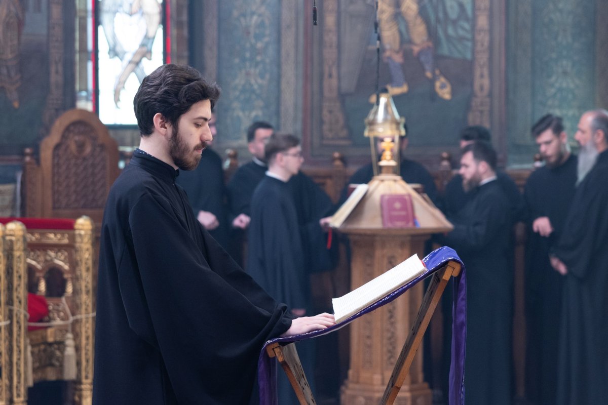 Slujba Vecerniei scoaterii Sfântului Epitaf la Catedrala Patriarhală 359627