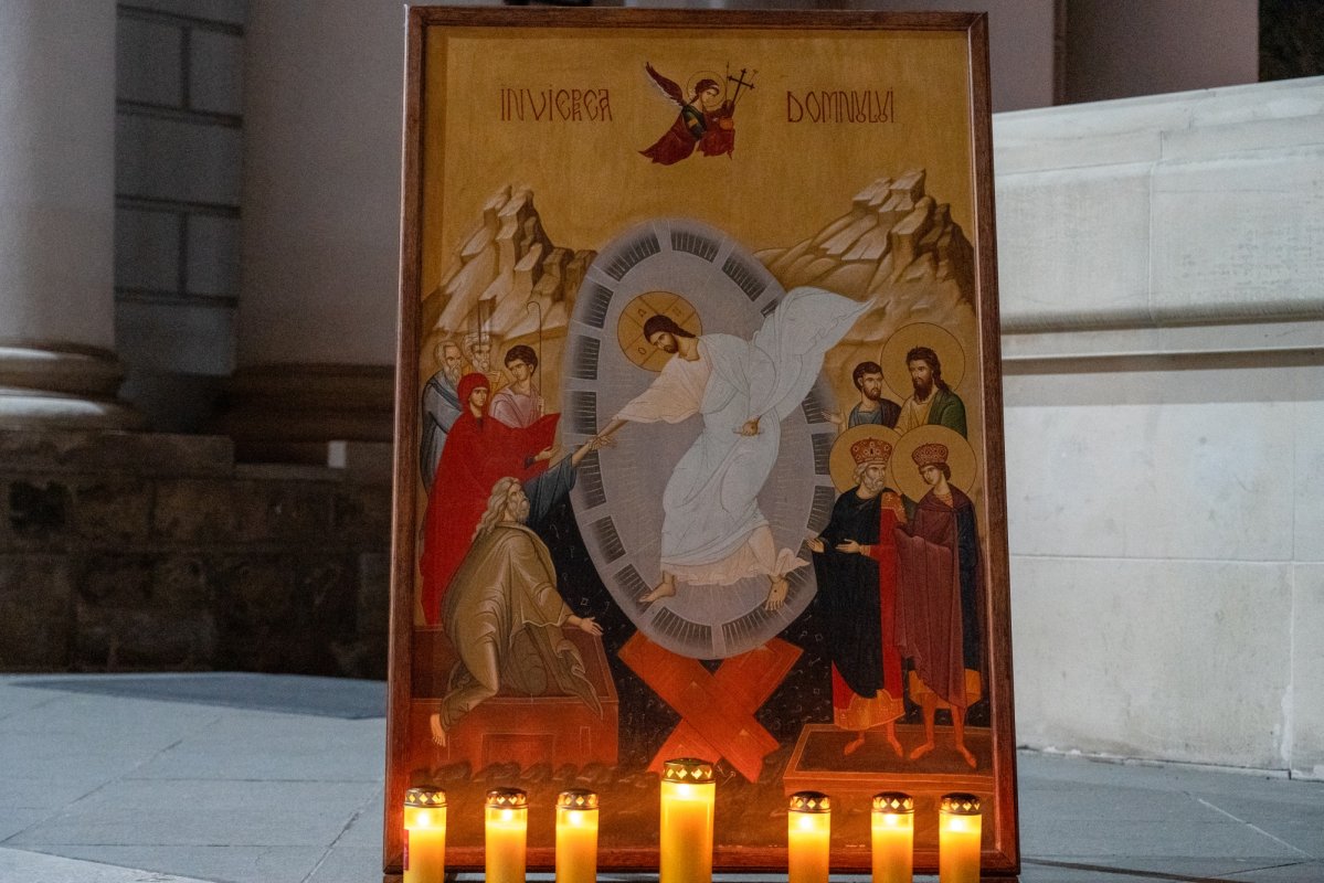 Lumină și bucurie pentru credincioșii ieșeni 359817