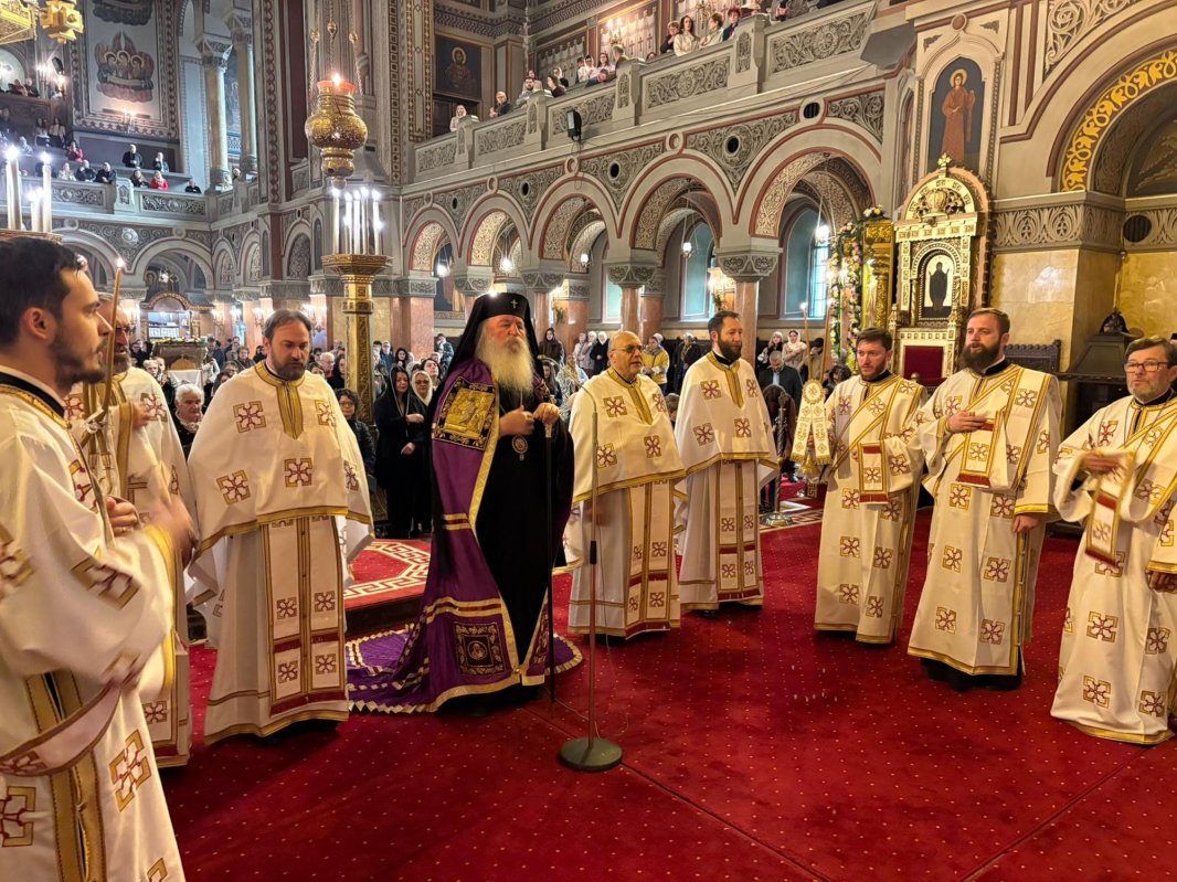 Praznicul Luminii la Catedrala Mitropolitană din Timișoara 359961