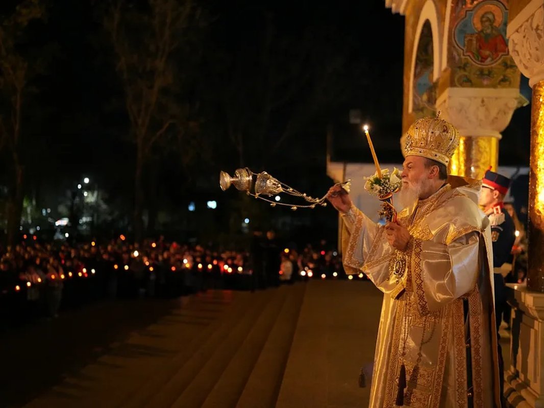 „Sărbătoarea sărbătorilor” în eparhii din Muntenia și Dobrogea 359981