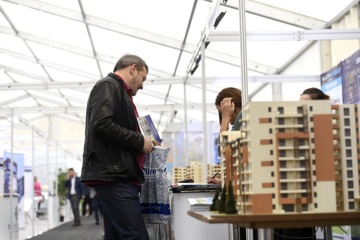 Mai puțini proprietari, mai mulți chiriași 360048