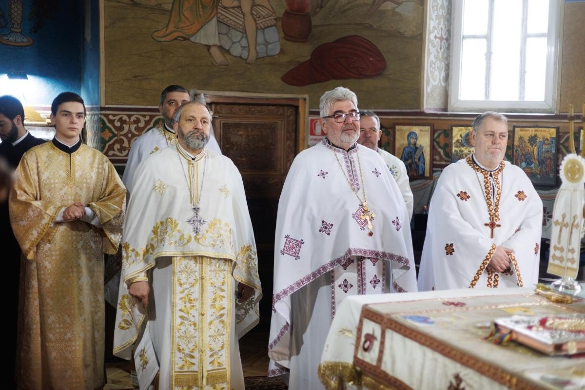 Sărbătorirea Sfântului Pahomie la Gledin 360084