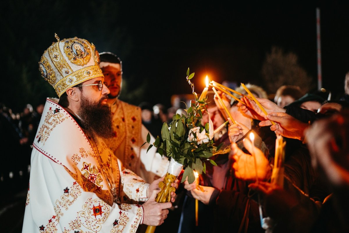 Binecuvântare pentru credincioşii din Șimleu Silvaniei, Episcopia Sălajului 360182