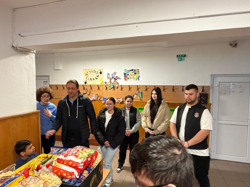 Peste 350 de familii din Sălaj, sprijinite prin proiectul „Lumini spre Înviere” 360175