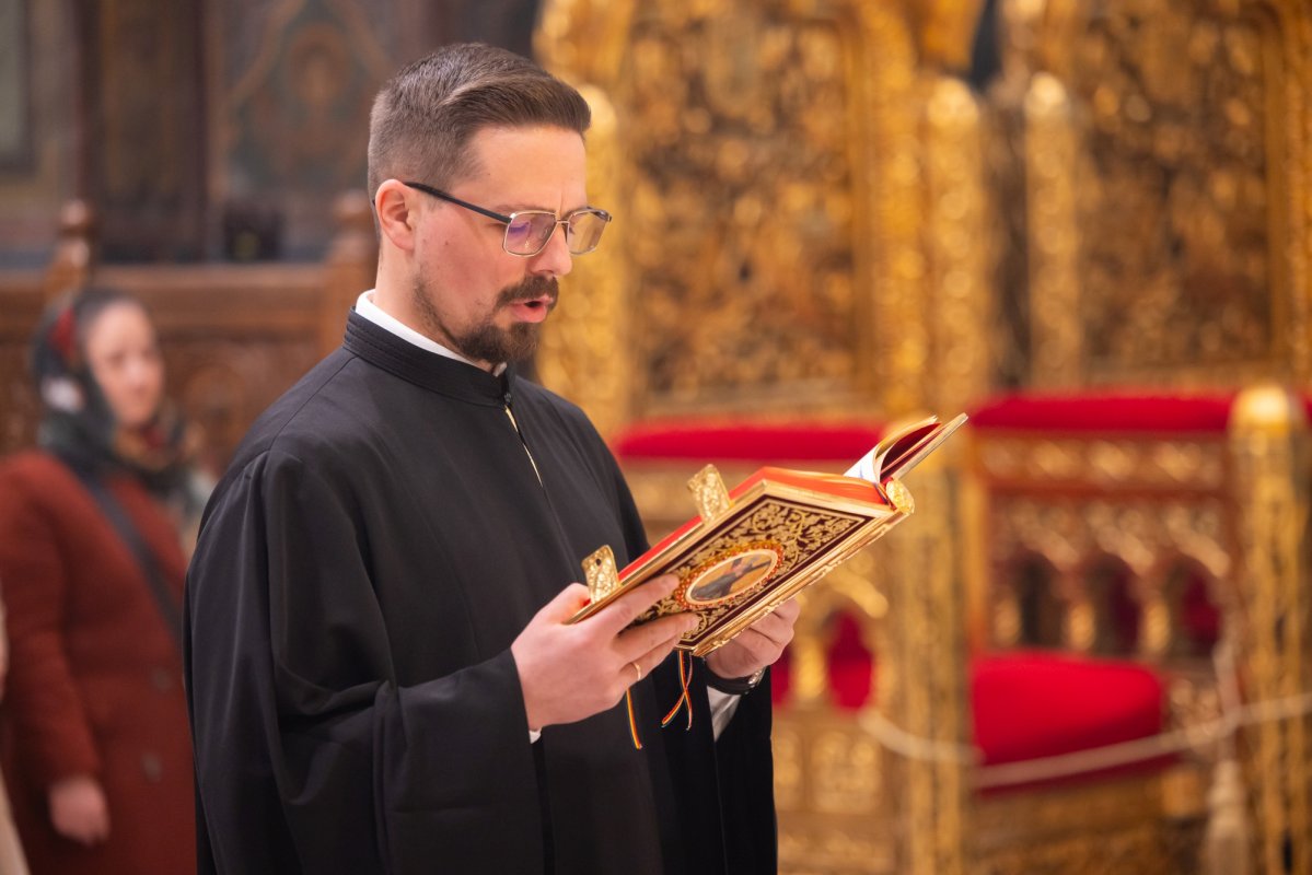 Duminica Sfântului Apostol Toma la Catedrala Patriarhală 360345