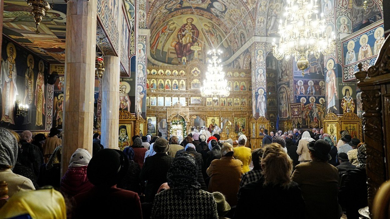 Liturghie arhierească la Sibiu în Duminica Sfântului Apostol Toma 360436