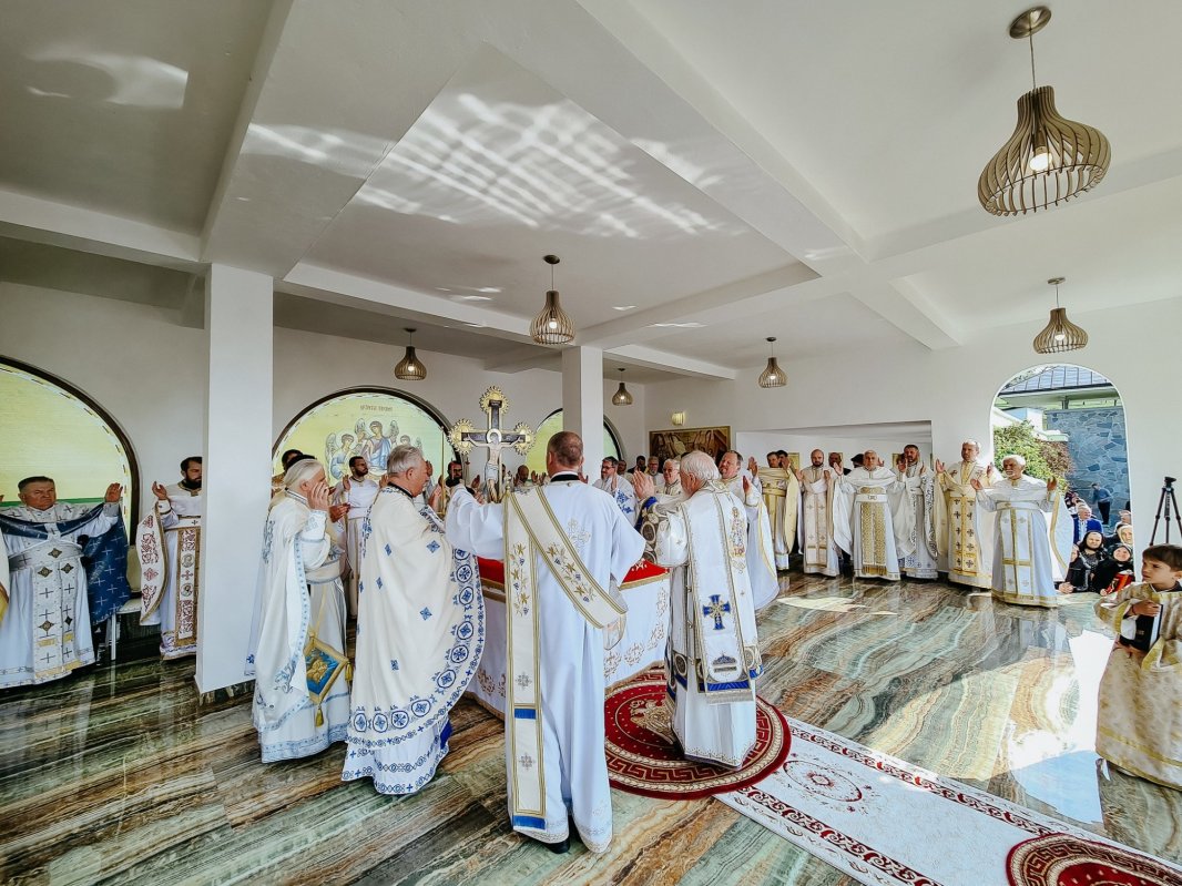 Sărbătoarea Izvorului Tămăduirii, hramul Mănăstirii Salva 360431