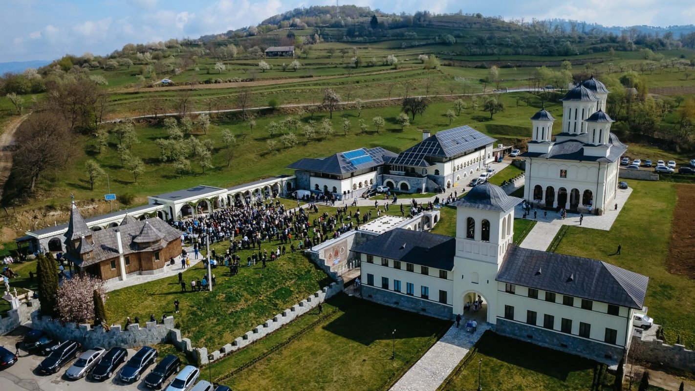 Sărbătoarea Izvorului Tămăduirii, hramul Mănăstirii Salva 360432