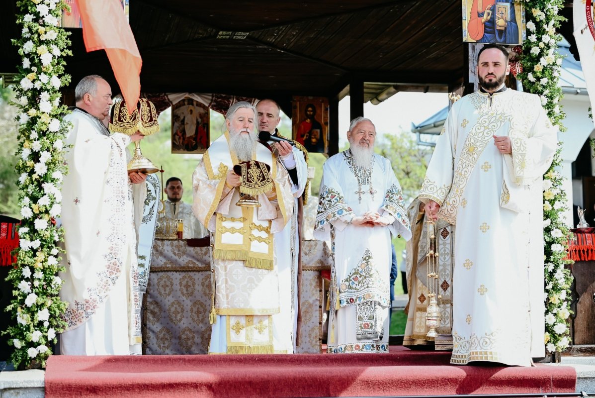 Hramul Bisericii „Sfântul Apostol Toma” din Oarța de Sus 360514