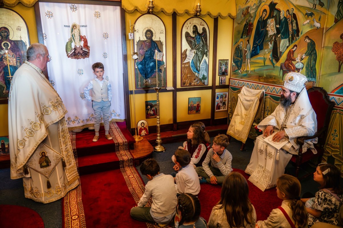 Hramul parohiei româneşti din Chambésy, Elveţia 360529