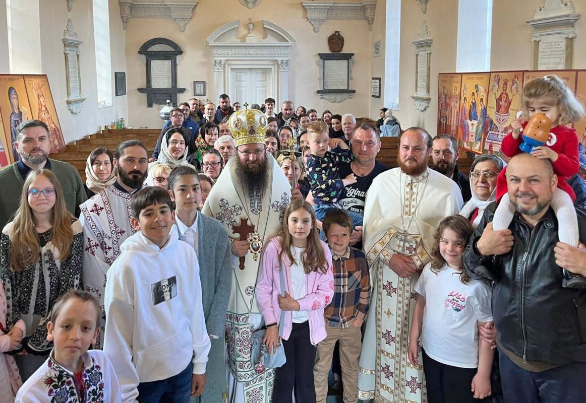 Vizite pastorale la românii din Episcopia Irlandei și Islandei 360567