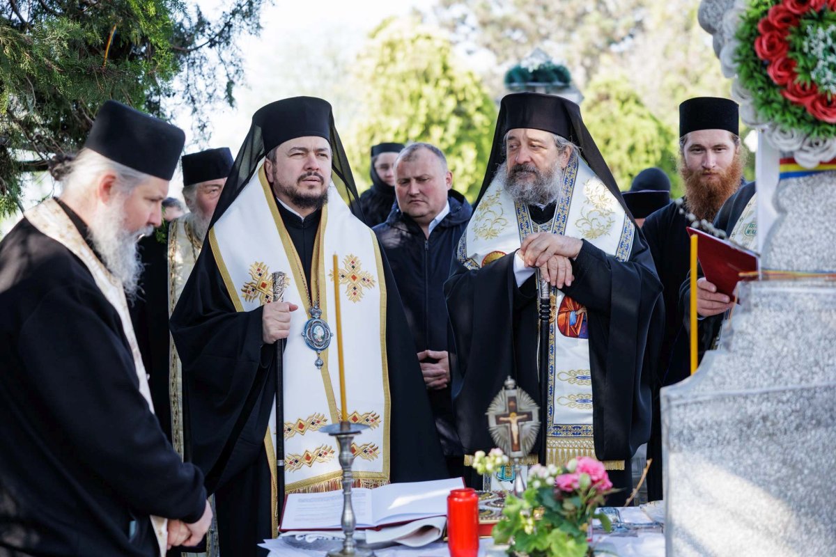 Au fost deshumate moaștele Sfintei Blandina de la Iași 360635