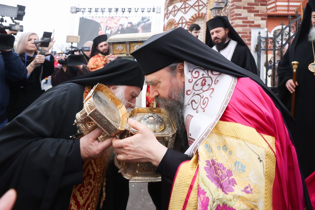 Capul Sfântului Mare Mucenic Gheorghe la Mănăstirea Pantocrator 360620