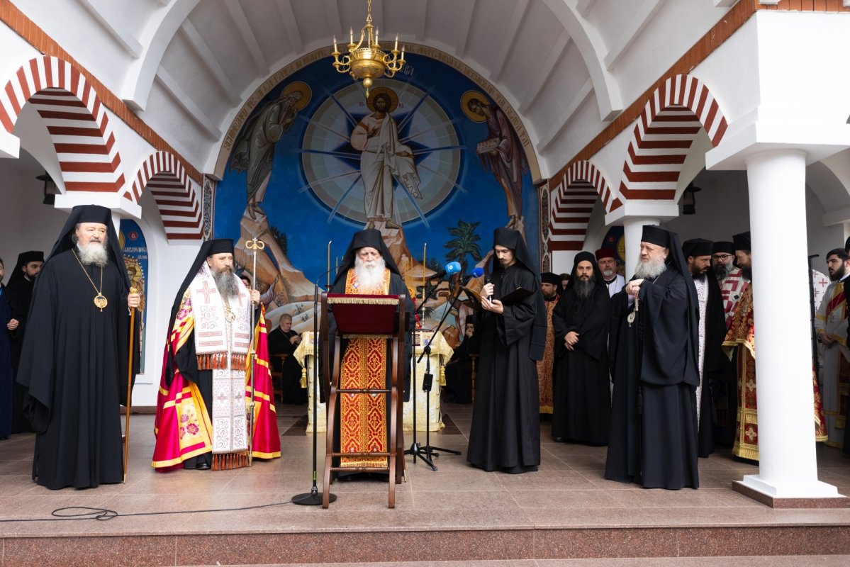 Capul Sfântului Mare Mucenic Gheorghe la Mănăstirea Pantocrator 360716