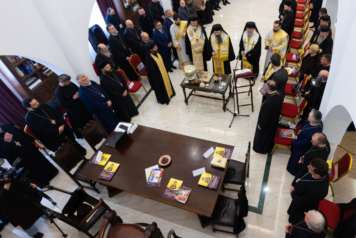 Sfințirea Bibliotecii „Magdala” și simpozion la Mănăstirea Pantocrator 360680