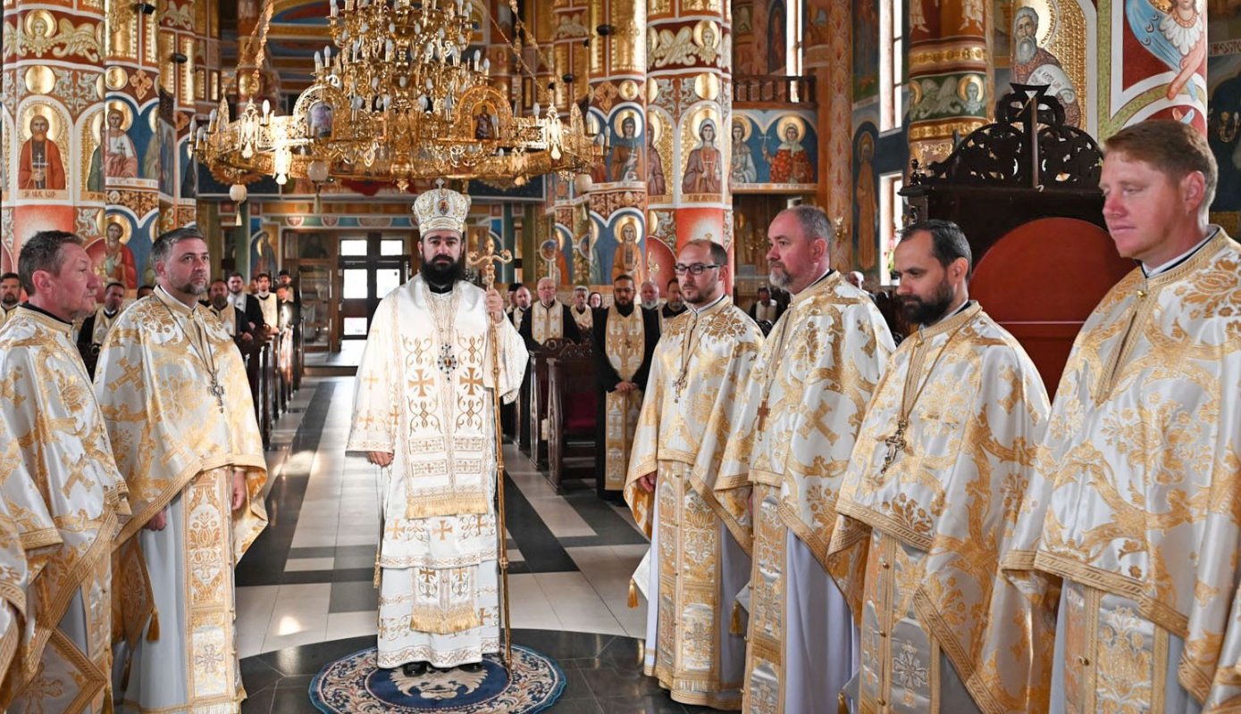 Întâlnirea preoţilor din Protopopiatul Deva 360779