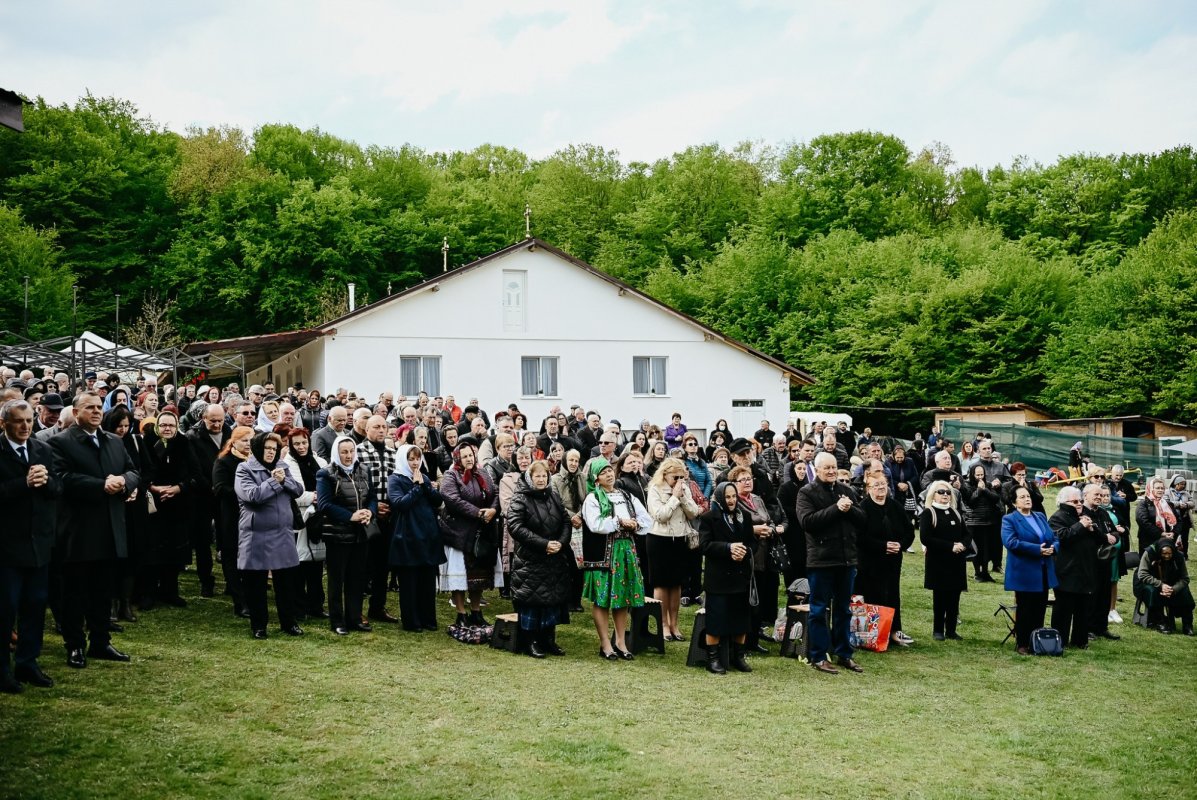 Hramul Mănăstirii „Sfântul Mare Mucenic Gheorghe” din Dej  360925