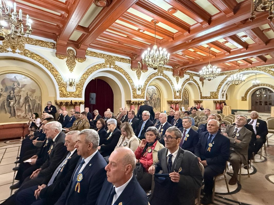 Ziua Veteranilor de Război, marcată solemn la Cercul Militar Național 360944