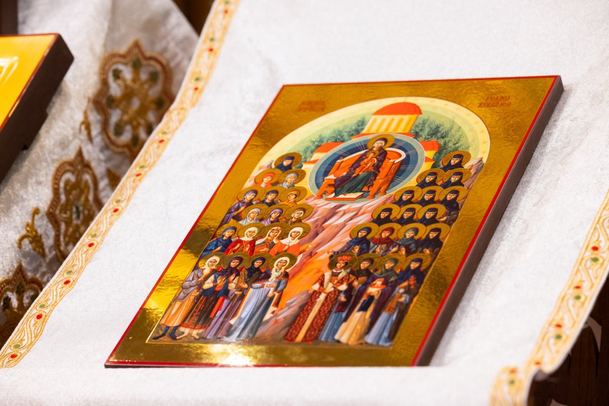 Grupul psaltic de fete „Sfânta Muceniţă Tatiana diaconiţa” la Catedrala Patriarhală 361051