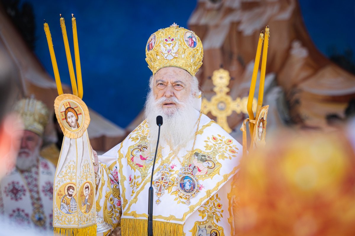 Hramul Mănăstirii Pantocrator din Drăgăneşti‑Vlaşca 361154