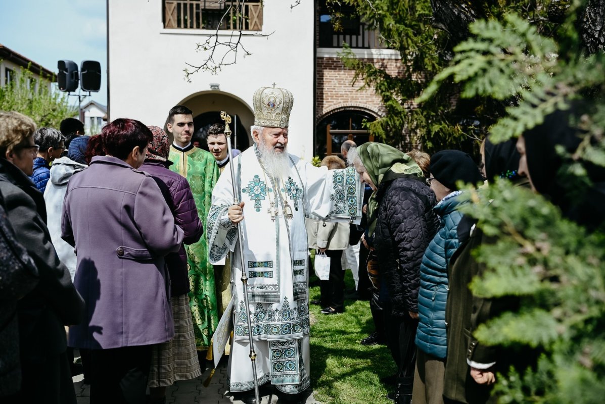 Hramul Mănăstirii „Sfânta Elisabeta” din Cluj‑Napoca 361141