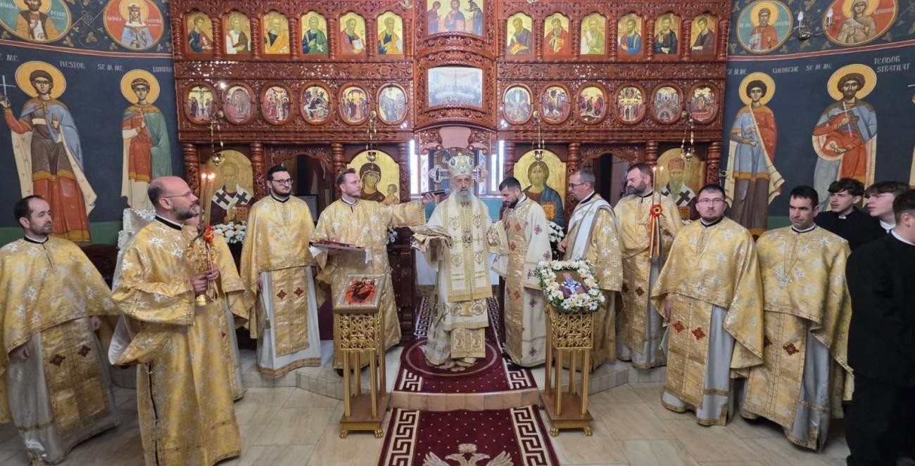 Sfinții Ierarhi Ilie Iorest, Simion Ștefan și Sava Brancovici, prăznuiți la Alba Iulia 361229