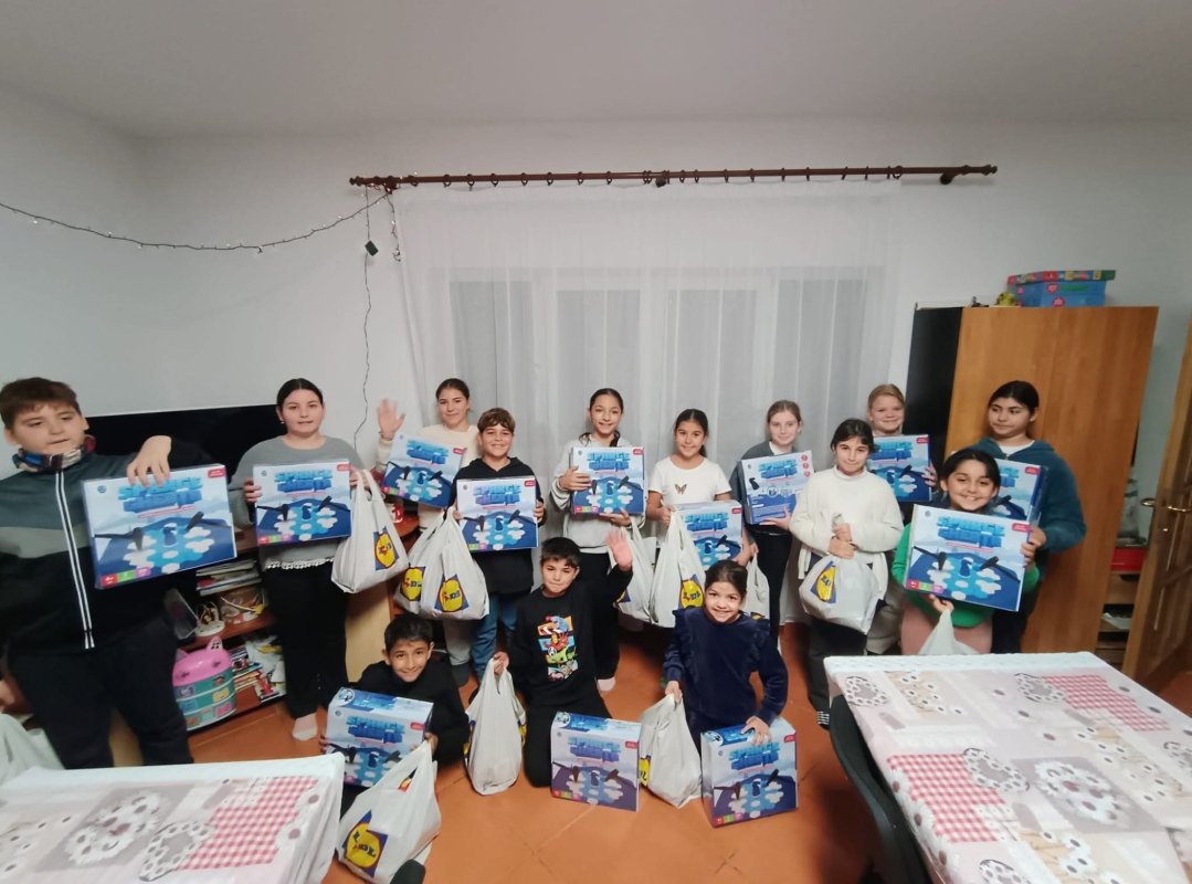 „Diaconia”-filiala Tamași, din grijă pentru copii și bătrâni 361290