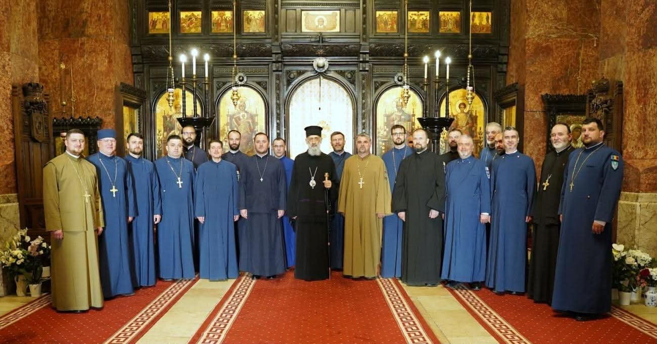 Preoții militari din cadrul Statului Major al Forțelor Aeriene Române, reuniţi la Alba Iulia 361322