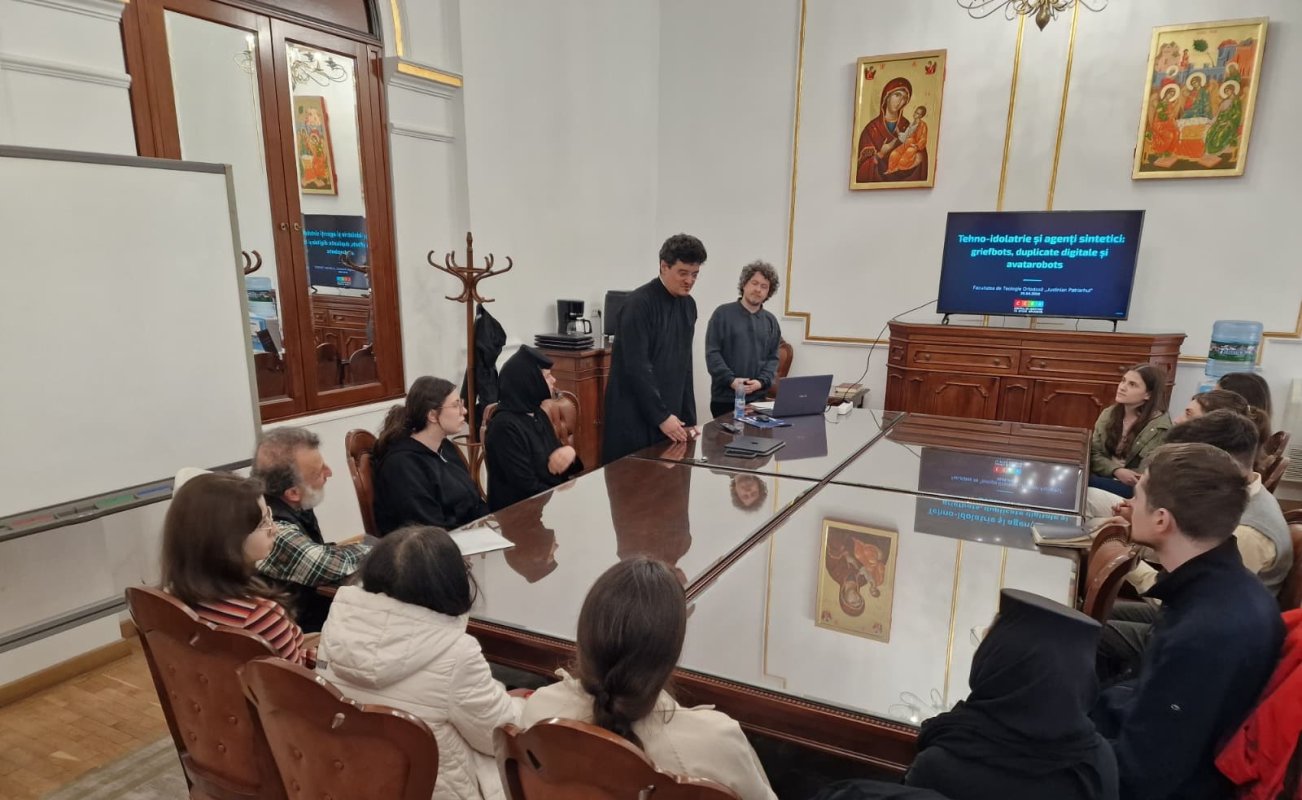 Dialog interdisciplinar despre inteligența artificială la Facultatea de Teologie Ortodoxă din București 361404