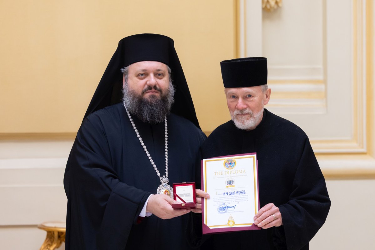 Oaspeți francofoni în vizită la Palatul Patriarhiei 361448