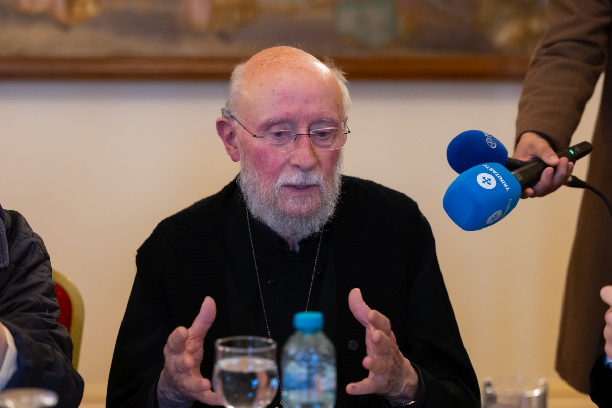 Oaspeți francofoni în vizită la Palatul Patriarhiei 361455