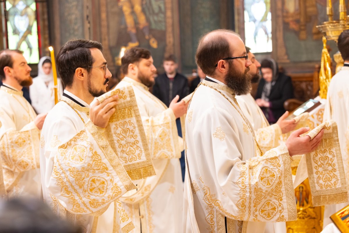 Hirotonie întru diacon la Catedrala Patriarhală din București 361521