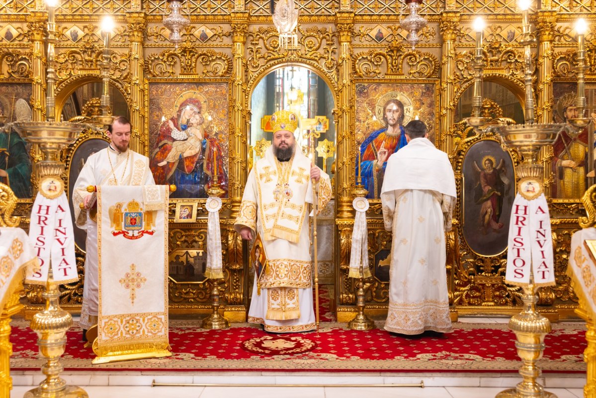 Hirotonie întru diacon la Catedrala Patriarhală din București 361534