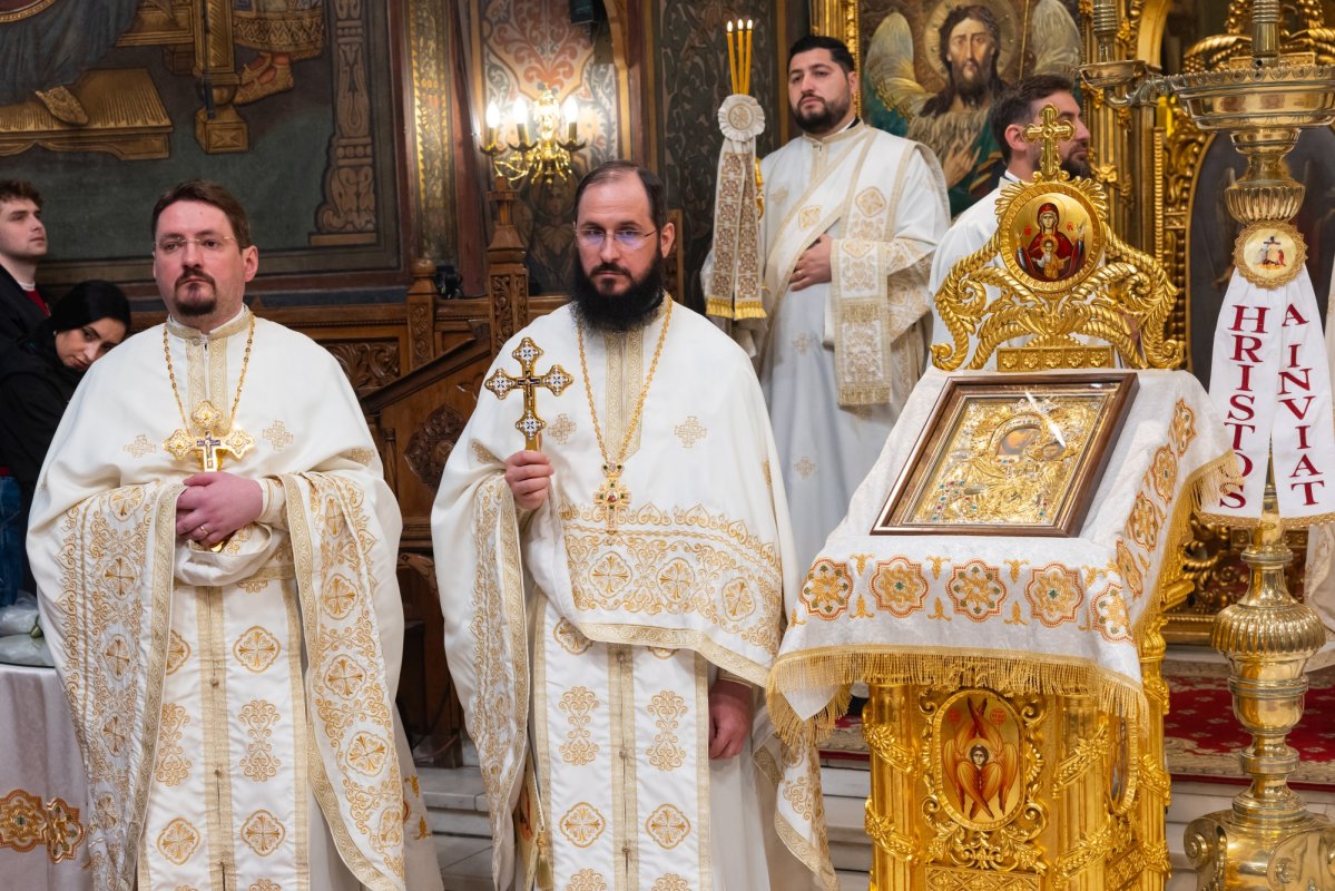 Hirotonie întru diacon la Catedrala Patriarhală din București 361547