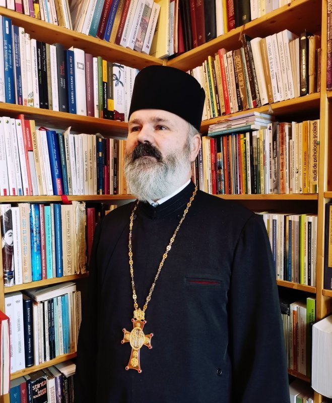 Cât de necesară este actualizarea pastorației familiei creștine  cu prilejul administrării  Sfintei Taine a Mirungerii? 361441