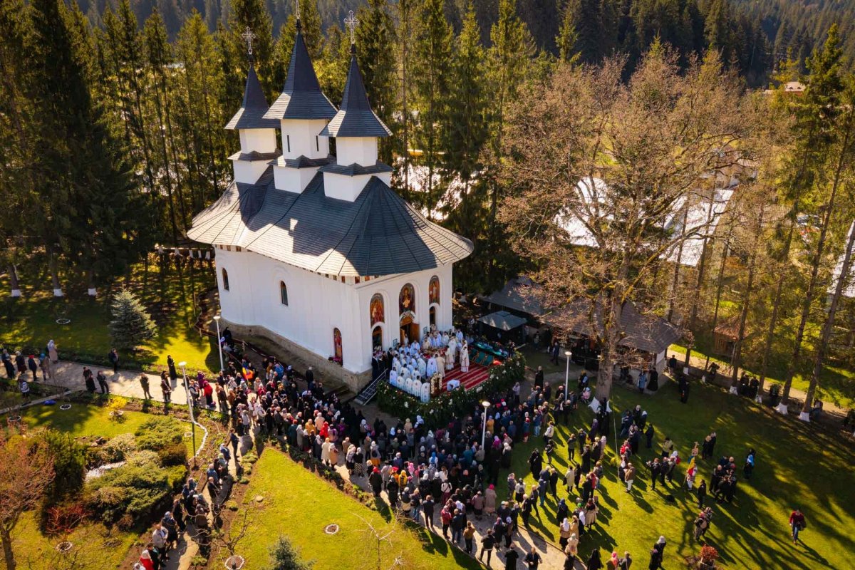 Proclamarea canonizării Sfintei Cuvioase Mavra de pe Ceahlău 361639