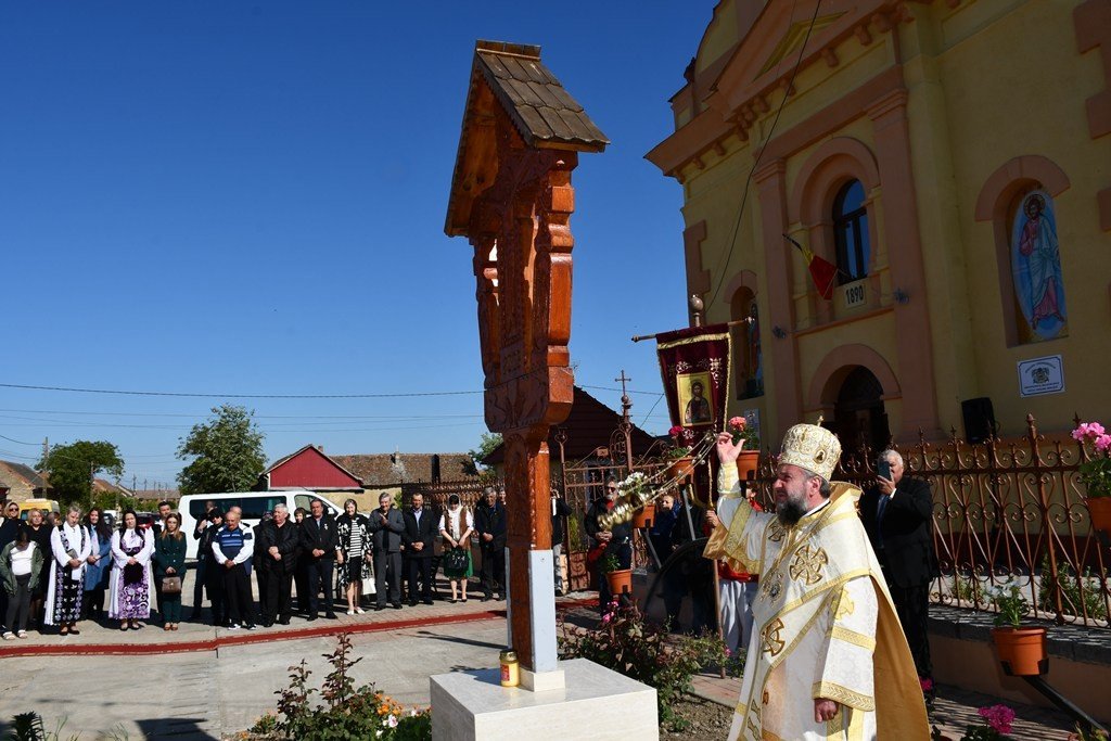 Biserica din Berliște a fost resfințită 361722
