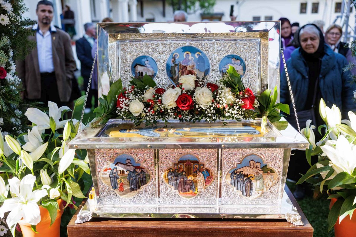 Proclamarea locală a canonizării Sfintei Cuvioase Matrona de la Hurezi 361759