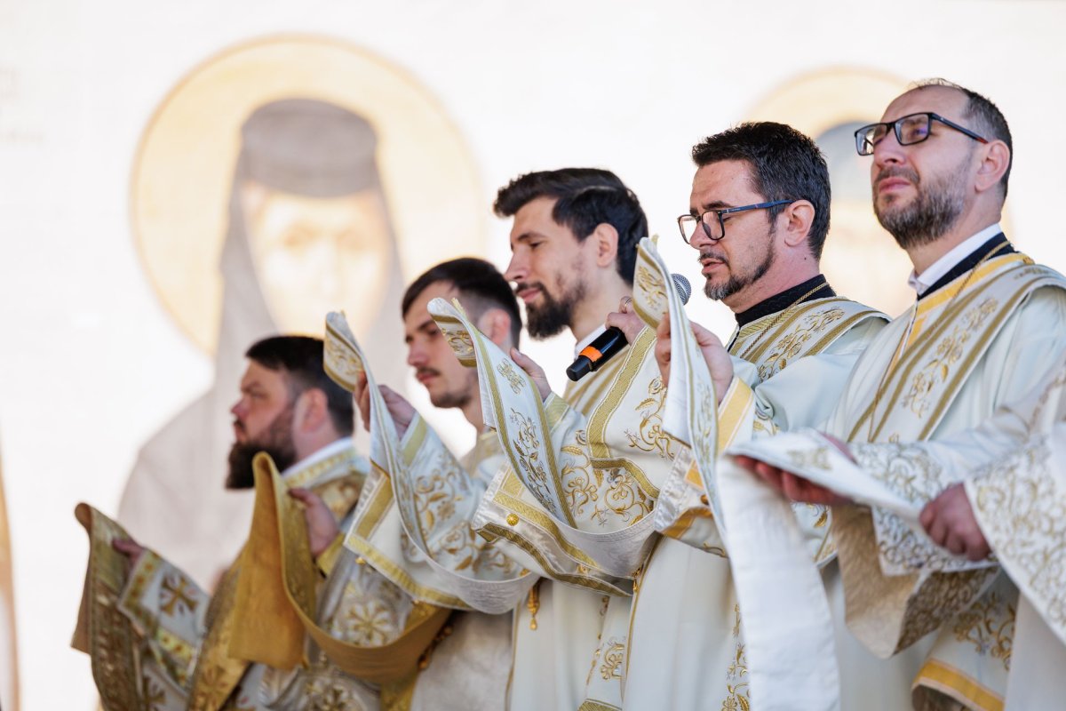 Proclamarea locală a canonizării Sfintei Cuvioase Matrona de la Hurezi 361773
