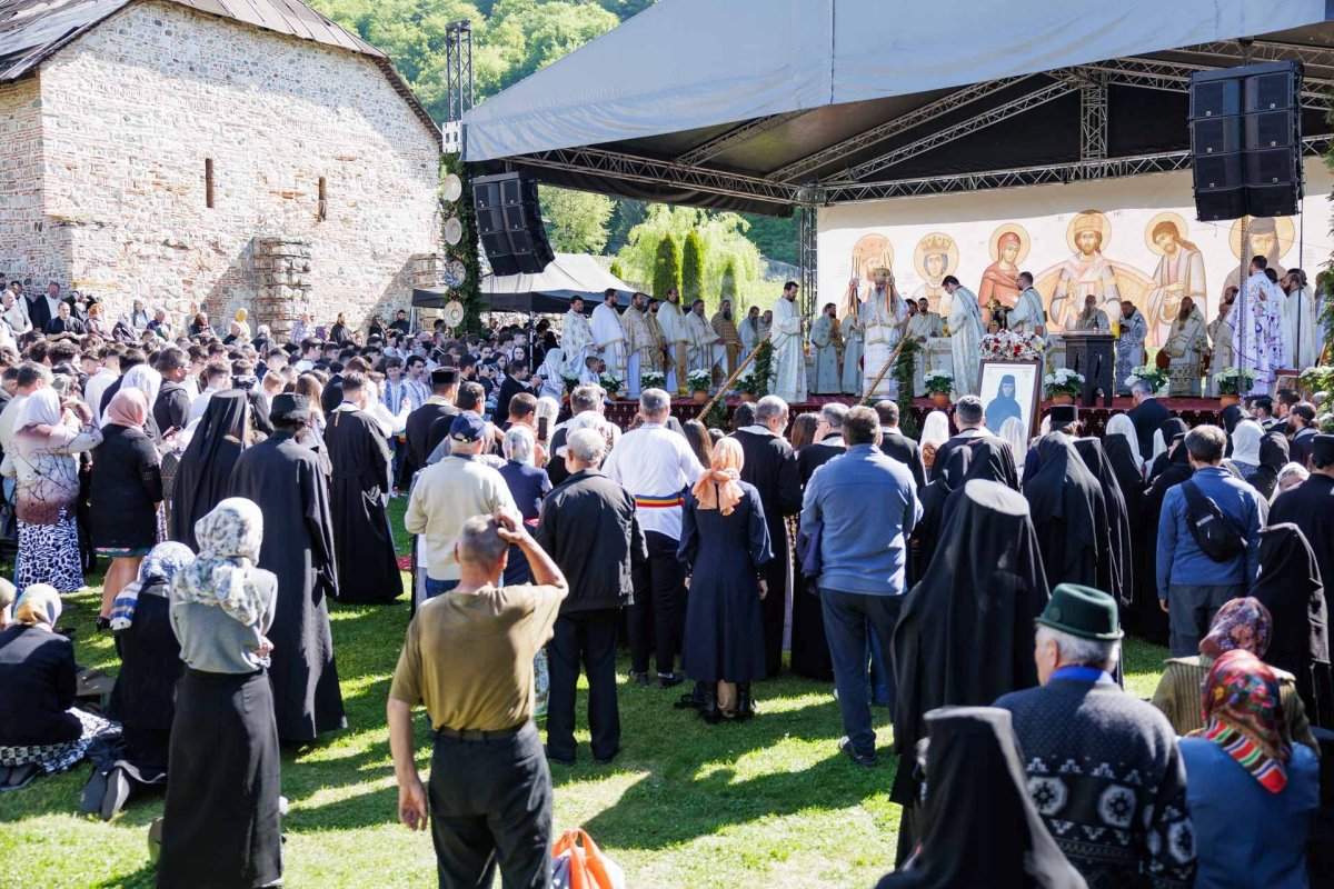 Proclamarea locală a canonizării Sfintei Cuvioase Matrona de la Hurezi 361775