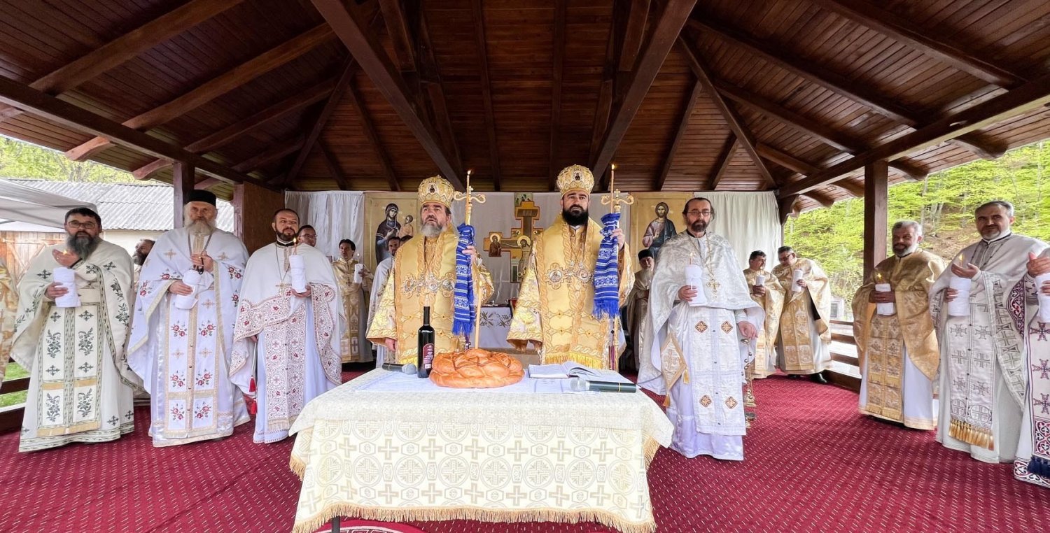Slujiri arhiereşti în Episcopia Devei şi Hunedoarei 361715