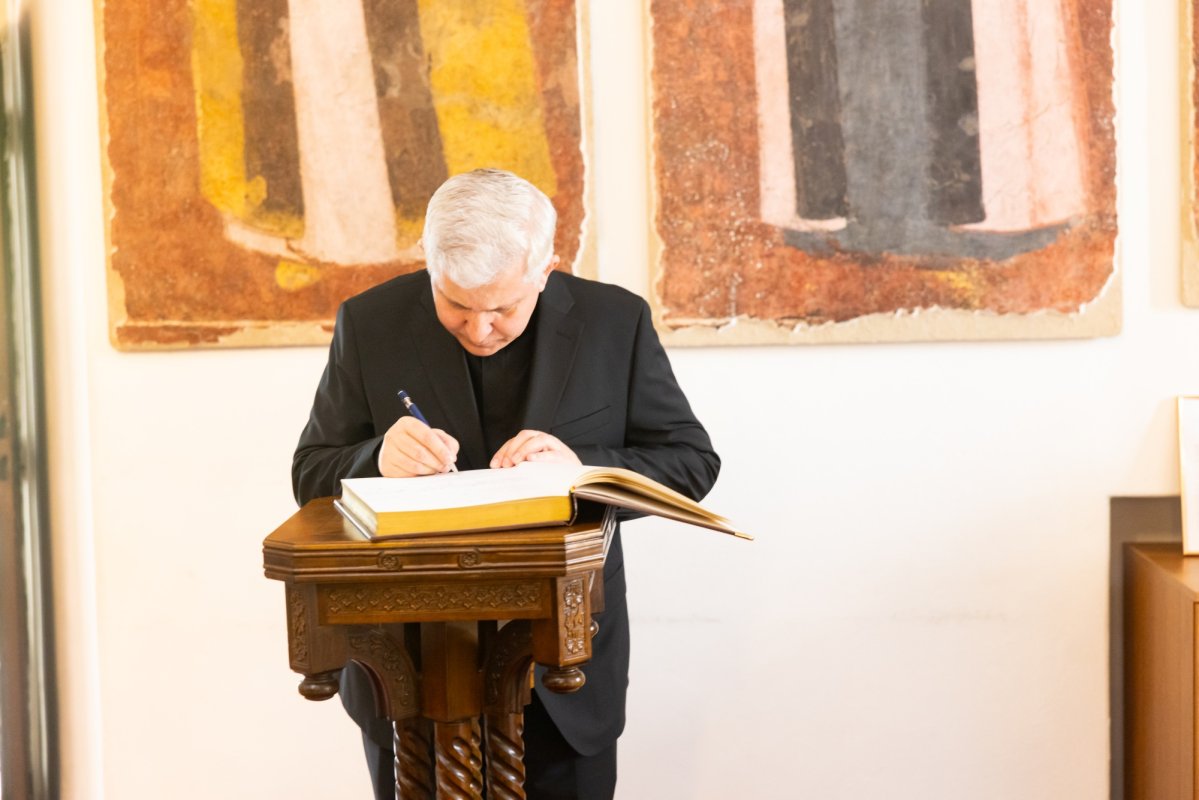 Dialogul dintre instituțiile europene și cultele religioase reafirmat la Palatul Cotroceni 361975