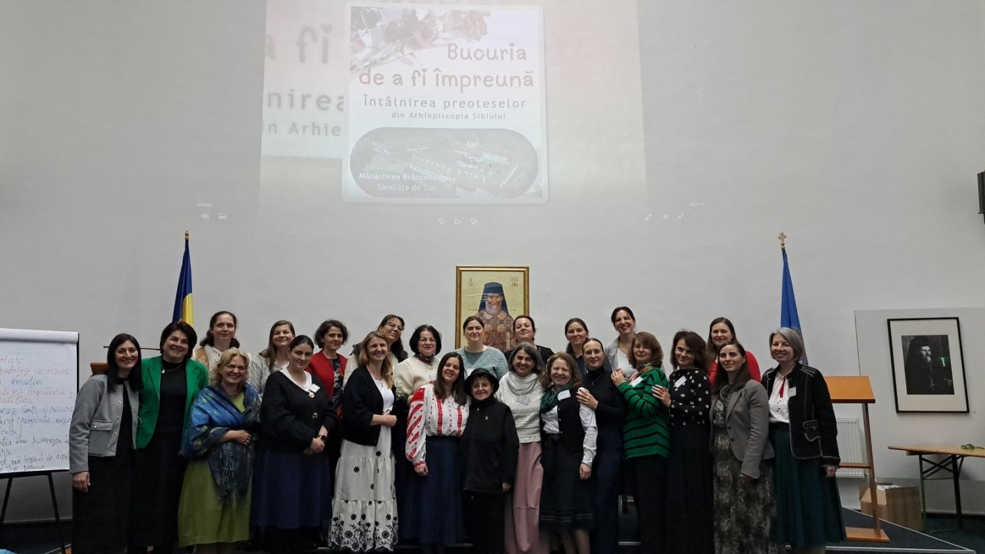 Întâlnirea preoteselor din Arhiepiscopia Sibiului 362459