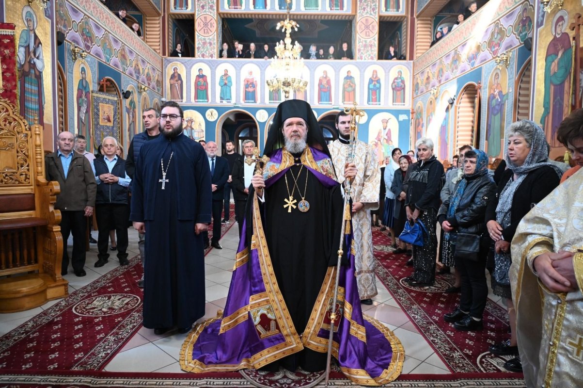 Sfânta Liturghie arhierească la Ştei, Oradea 362451