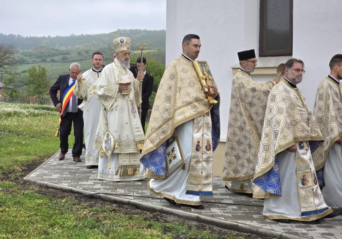  Târnosirea bisericii din Parohia Ercea, Mureș 362439